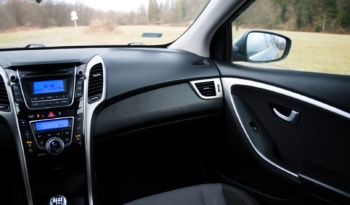 Hyundai i30 full