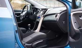 Hyundai i30 full