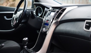 Hyundai i30 full