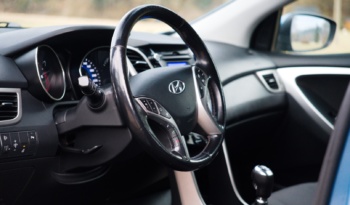 Hyundai i30 full
