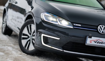 Volkswagen Golf full