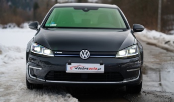 Volkswagen Golf full
