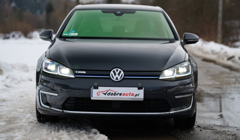 Volkswagen Golf full