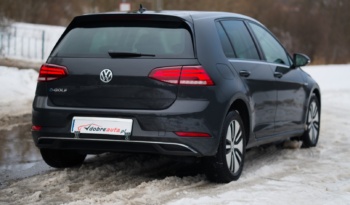 Volkswagen Golf full