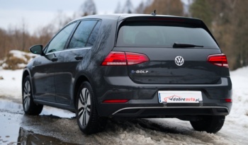 Volkswagen Golf full