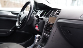 Volkswagen Golf full