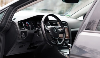 Volkswagen Golf full