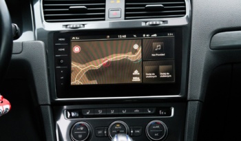 Volkswagen Golf full