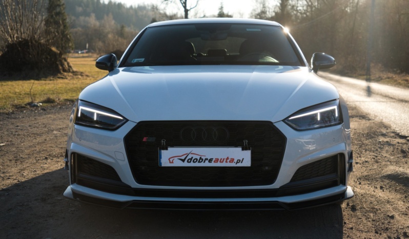 Audi S5 full