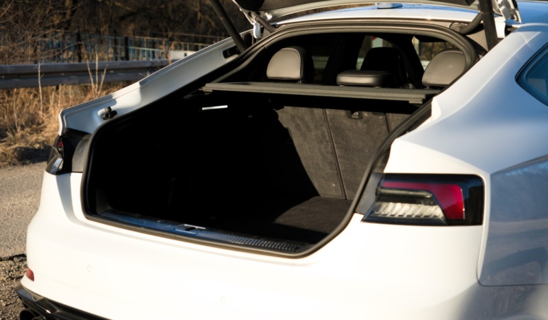 Audi S5 full