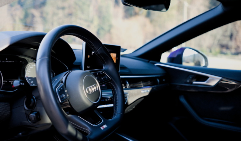 Audi S5 full