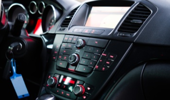 Opel Insignia 4×4 full