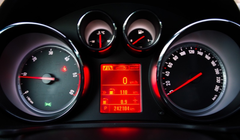 Opel Insignia 4×4 full