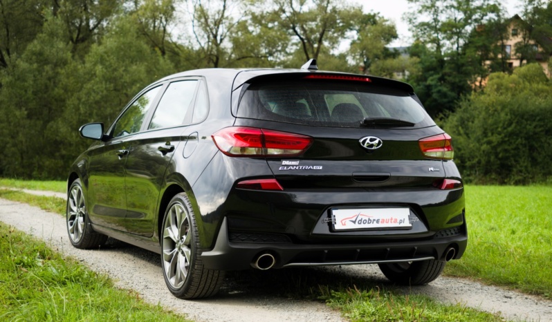 Hyundai i30 full