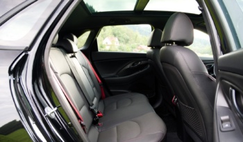 Hyundai i30 full