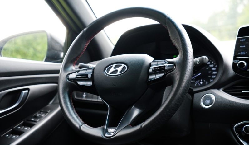Hyundai i30 full
