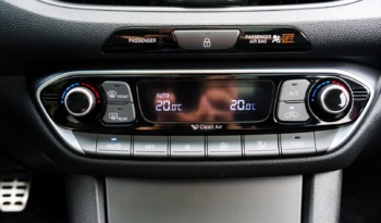 Hyundai i30 full