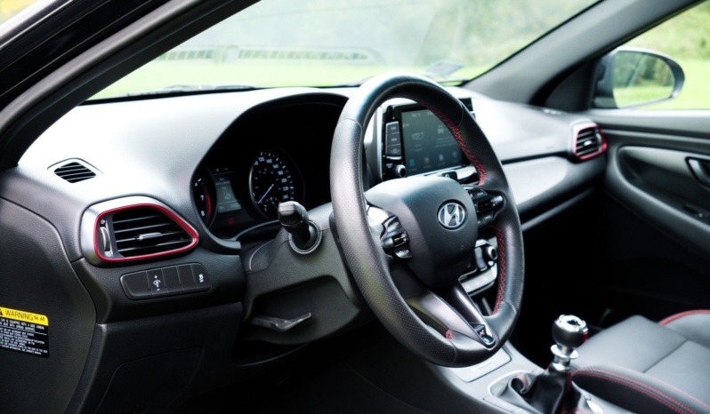 Hyundai i30 full