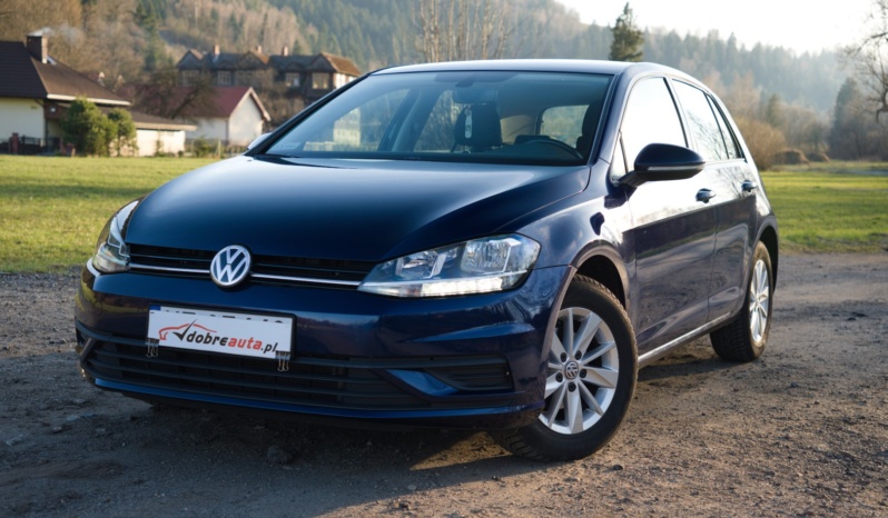 Volkswagen Golf full