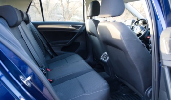 Volkswagen Golf full