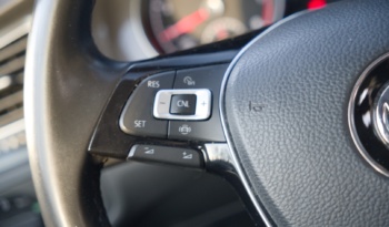 Volkswagen Golf full