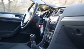 Volkswagen Golf full