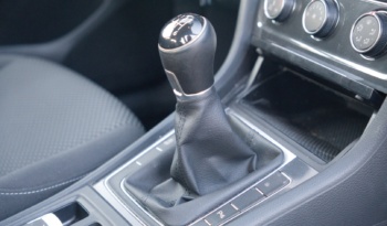 Volkswagen Golf full