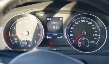 Volkswagen Golf full