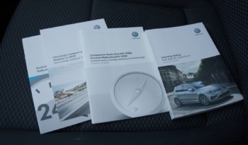 Volkswagen Golf full