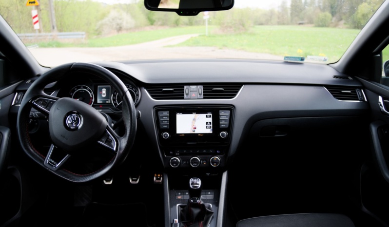 Skoda Octavia RS full
