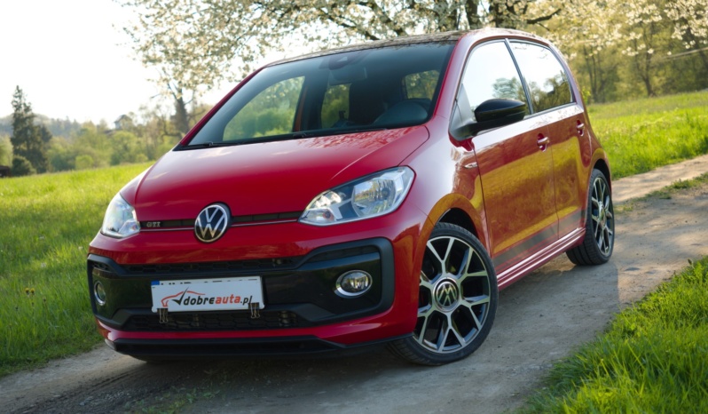 Volkswagen UP GTI full