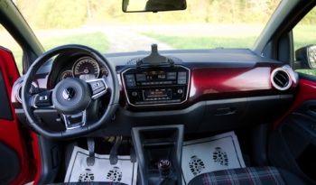 Volkswagen UP GTI full