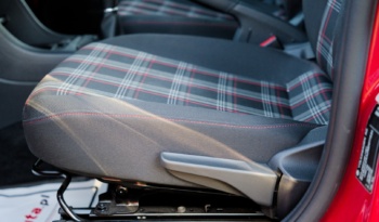 Volkswagen UP GTI full