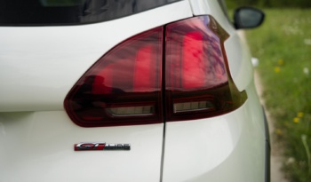 Peugeot 2008 full