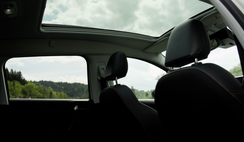Peugeot 2008 full