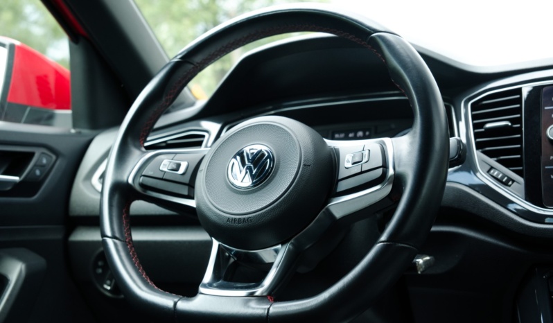 VW T-Roc full