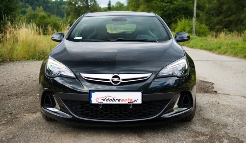 Opel Astra OPC full