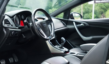Opel Astra OPC full
