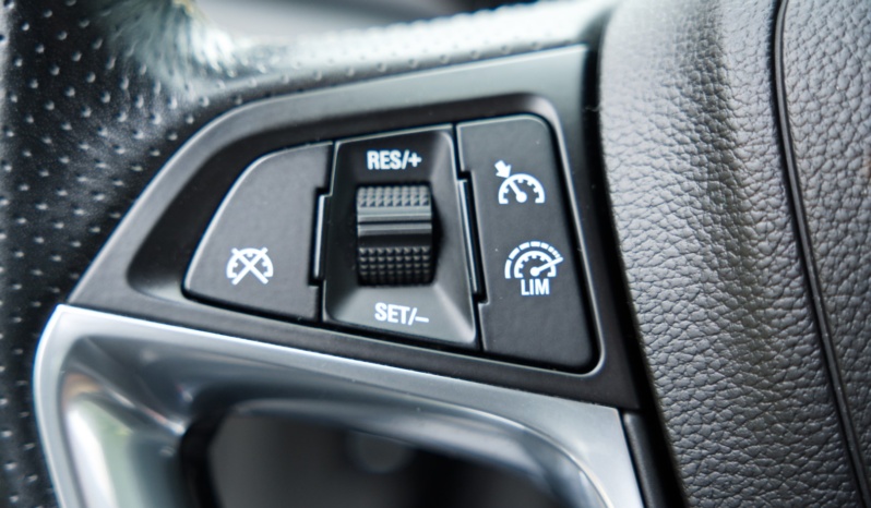 Opel Astra OPC full