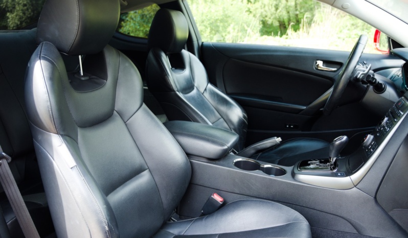 Hyundai Genesis Coupe full