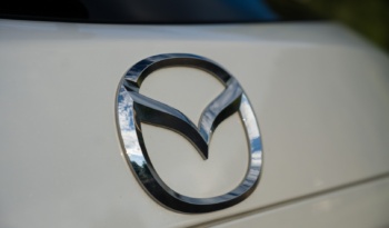 Mazda 3 full