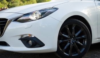 Mazda 3 full