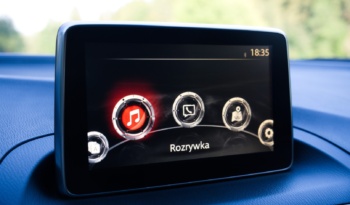 Mazda 3 full