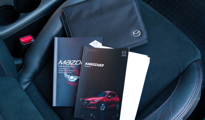 Mazda 3 full