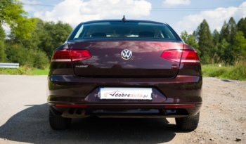 Volkswagen Passat full