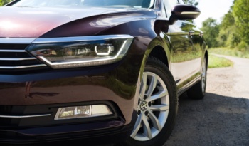 Volkswagen Passat full