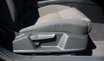 Volkswagen Passat full
