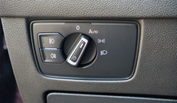 Volkswagen Passat full