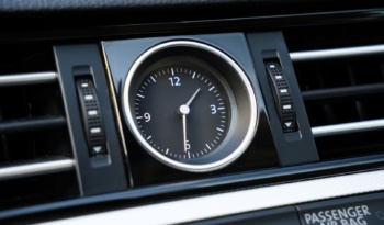 Volkswagen Passat full