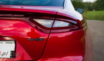 Kia Stinger full